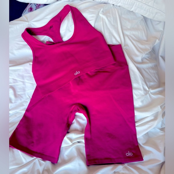 ALO Yoga Other - Alo Yoga Seamless Ribbed Set
